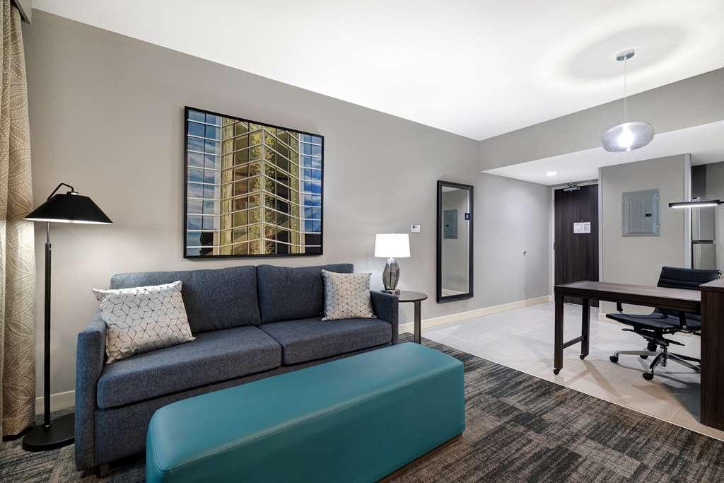 Homewood By Hilton Quail Springs 3*